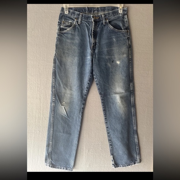 Y2K Wrangler Relaxed Fit Faded Blue Jeans - Picture 1 of 7